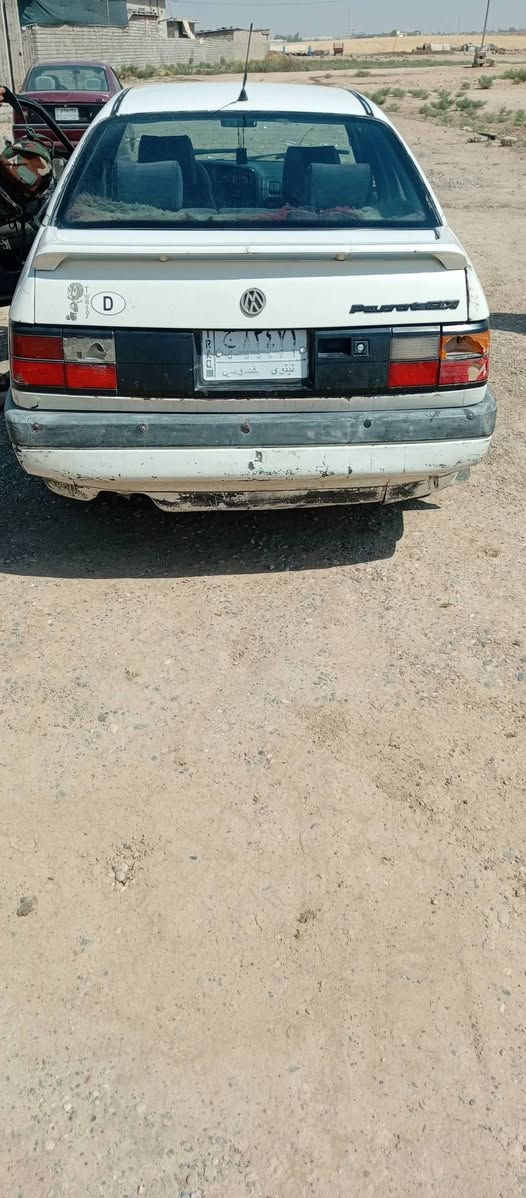 السلام عليكم سياره للبيع كولف باسات موديل 93 سياره باسمنا بيها بدايه نفخ نظافتها قدام العين 34 وبيها مجال رقم الهاتف *********** مكان الموصل
