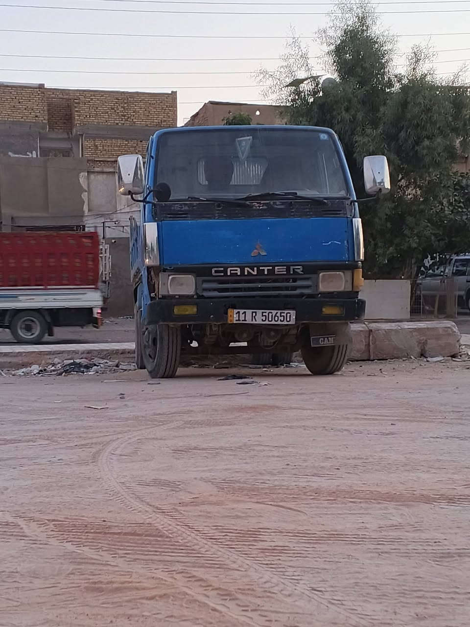 لبيع شاصي وأربع بدي ابوتحيه ورك فوك مكينه ميه وثمانيه  لا تبخير ولا تنقص    شاصي مكفول ***********
