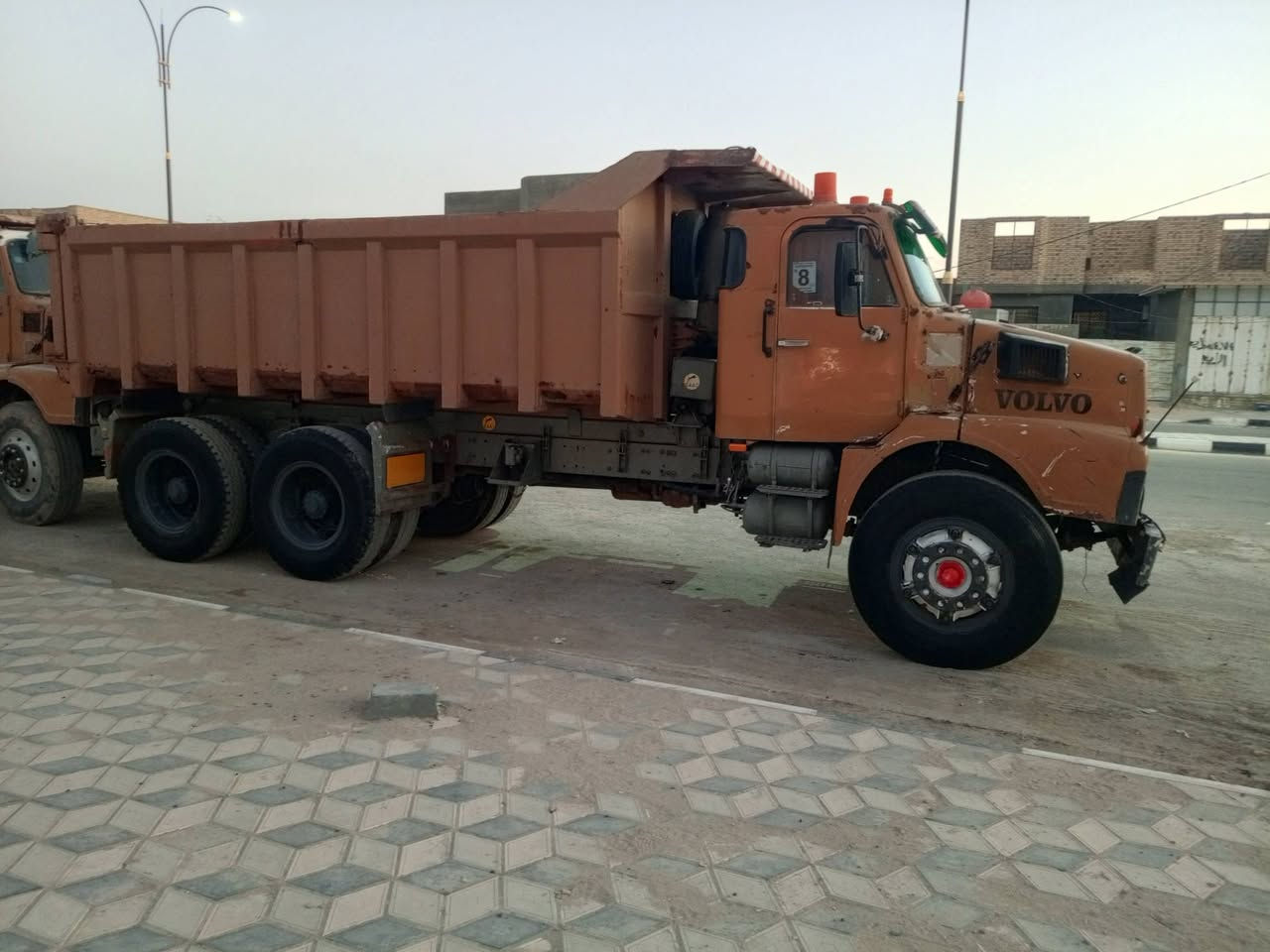 فالفو • رقم واسط • انكليزي