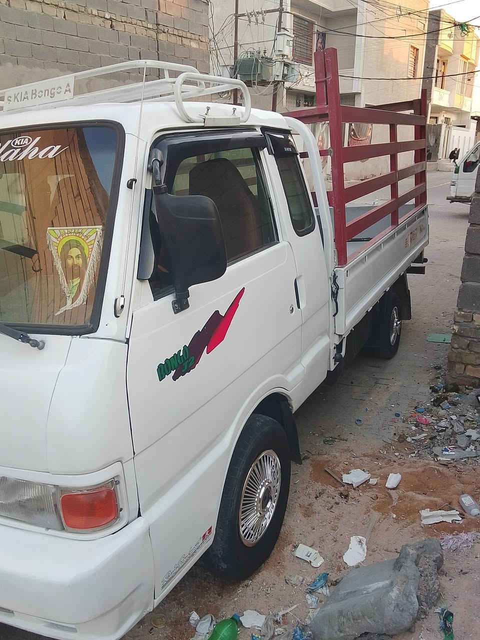 السلام عليكم 
كيه حمل للبيع موديل 96 بغداد مدينه الصدر رقم انكليزي للاستفسار الاتصال ***********

