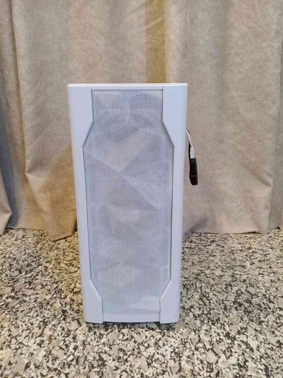مكاني بغداد حي الجهاد فقط بيع كاملة اخوان
Cpu Amd raison7 3700x.  x8 core 
ram 16gb 3200 
Motherboard MSI B450 m bro-m2max
Gpu nvidia g force RTX2070 super
Ssd 256 , hdd 1 t
pwer 650 w
ميز كاربون
UPS farber online 1k
سعرها ١١٥٠ الف ويا اليوبي اس والميز والكرسي كاملة
***********
اليوبي اس جديد صارله كم شهر من اخذته
