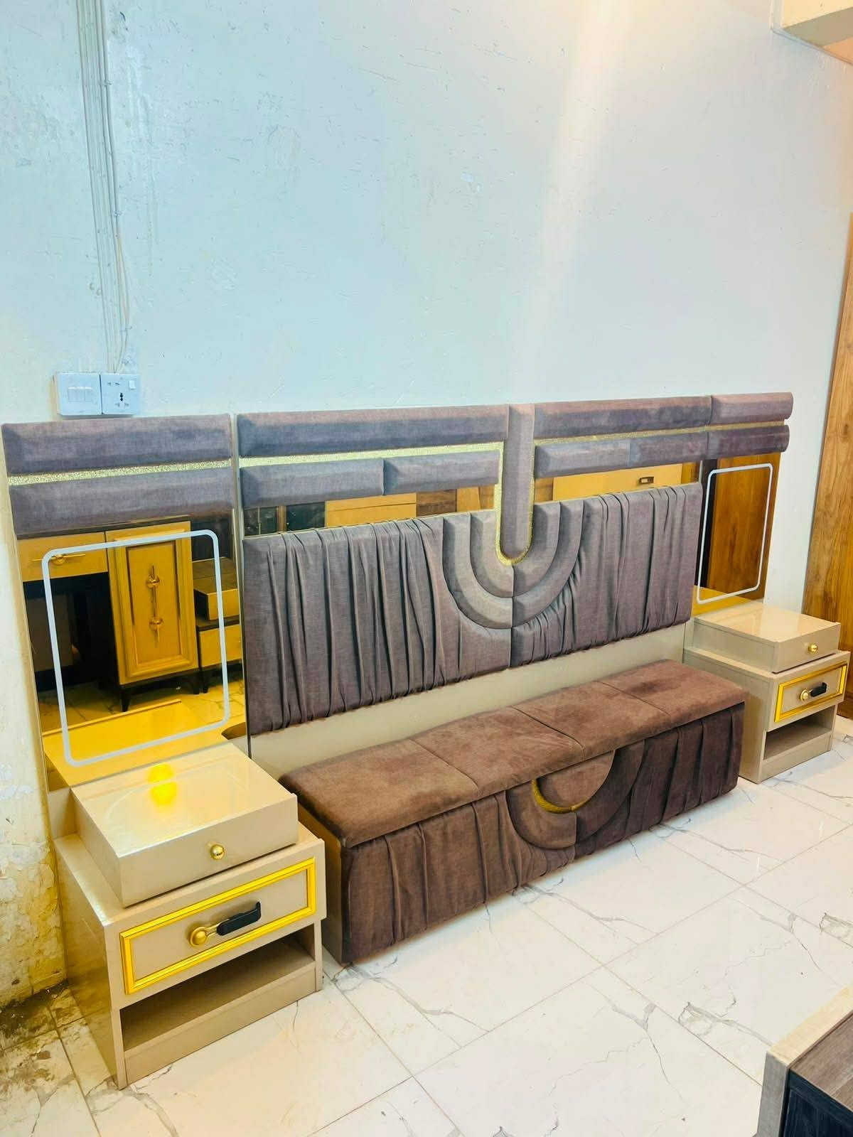 للبيع الاستفسار مراسلة ***********
