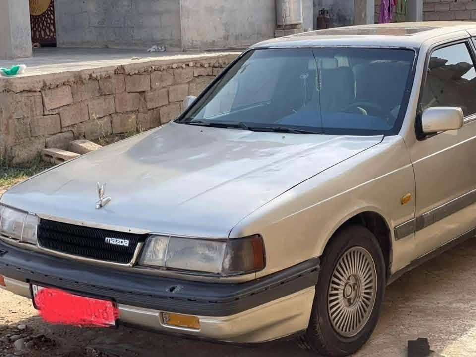 السلام عليكم 
مازدا 
حجم 929
مصبوغا عام جماليه فقط 
محرك كير شرط 
نشاط فول 
تشك الشارع 
محرك V6
كير عادي شرط
لايت زنون 
والعالي بوما اصلي 
تواير 4 جدد بالايلون 
نضيفه حيلل 
ماكو صرف بانزين ماتصرف ابدا
كهربائيات كلها تشتغل 
رونات كيج حماوه بانزين رون كلشي
جوم اربعه كلهن شغالات 
صدرها زين 
فقط الدبل الي كدام السايق طاك 
والسعر بلاش بلاش 
تحويل ثاني يوم 
رقم دولي نينوي 
السعر 29 وبيها مجال قليل بيع مستعجل 
*********** عبدالحي
*********** حسام 
والله محيي الجميع
