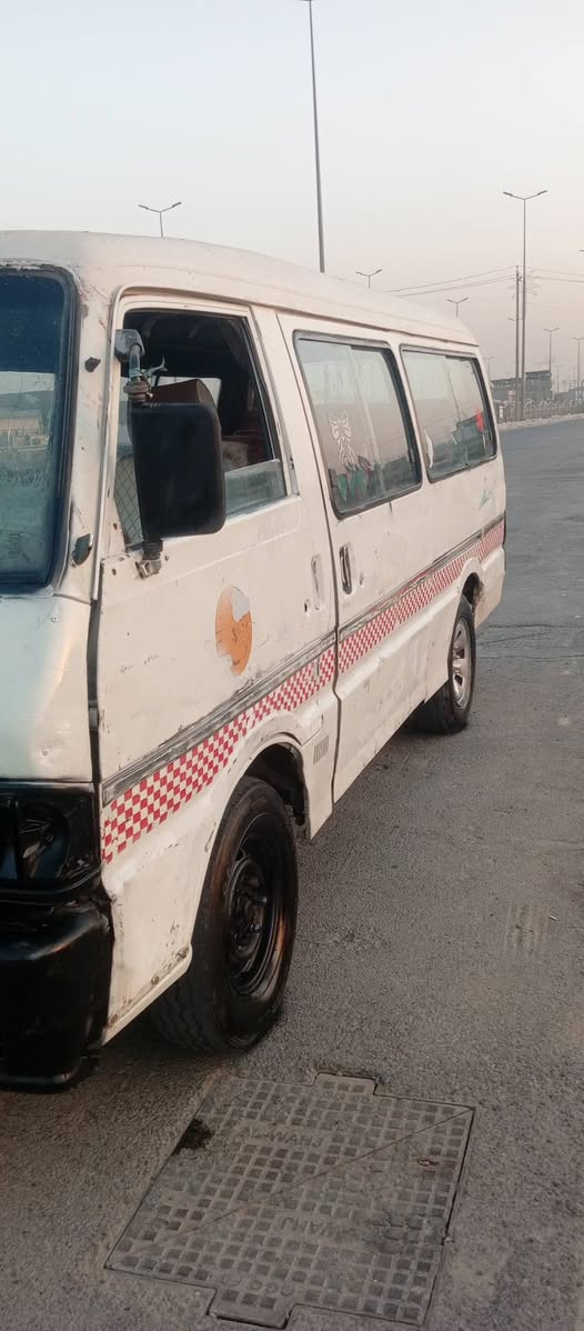 السلام عليكم كيه مازده مديل93 14 مصفره هيه  ومرور  وخط بحث بسمي مداو ر تريد وكالة  رقم واسط محرك جديد وكير وكسن وشاصي ورقم واضح تخم تاير جديد با تري جديد حديديه مكان كربلاء السعر 25وبهيه مجال وهذا رقمي ***********
