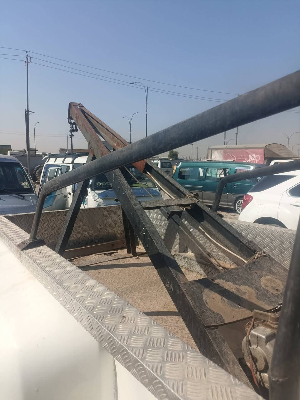 كرينGMCللبيع بدون اي ضرر مكينه 8سلندر كير توماتيك سياره كلها شرط مصبوغة حزام جماليه شرط بدون معجون سياره نضيفه حيل بلحقيقه احلى من الصور شراي خابر هذا الرقم ***********  خاص ما اجاوب
