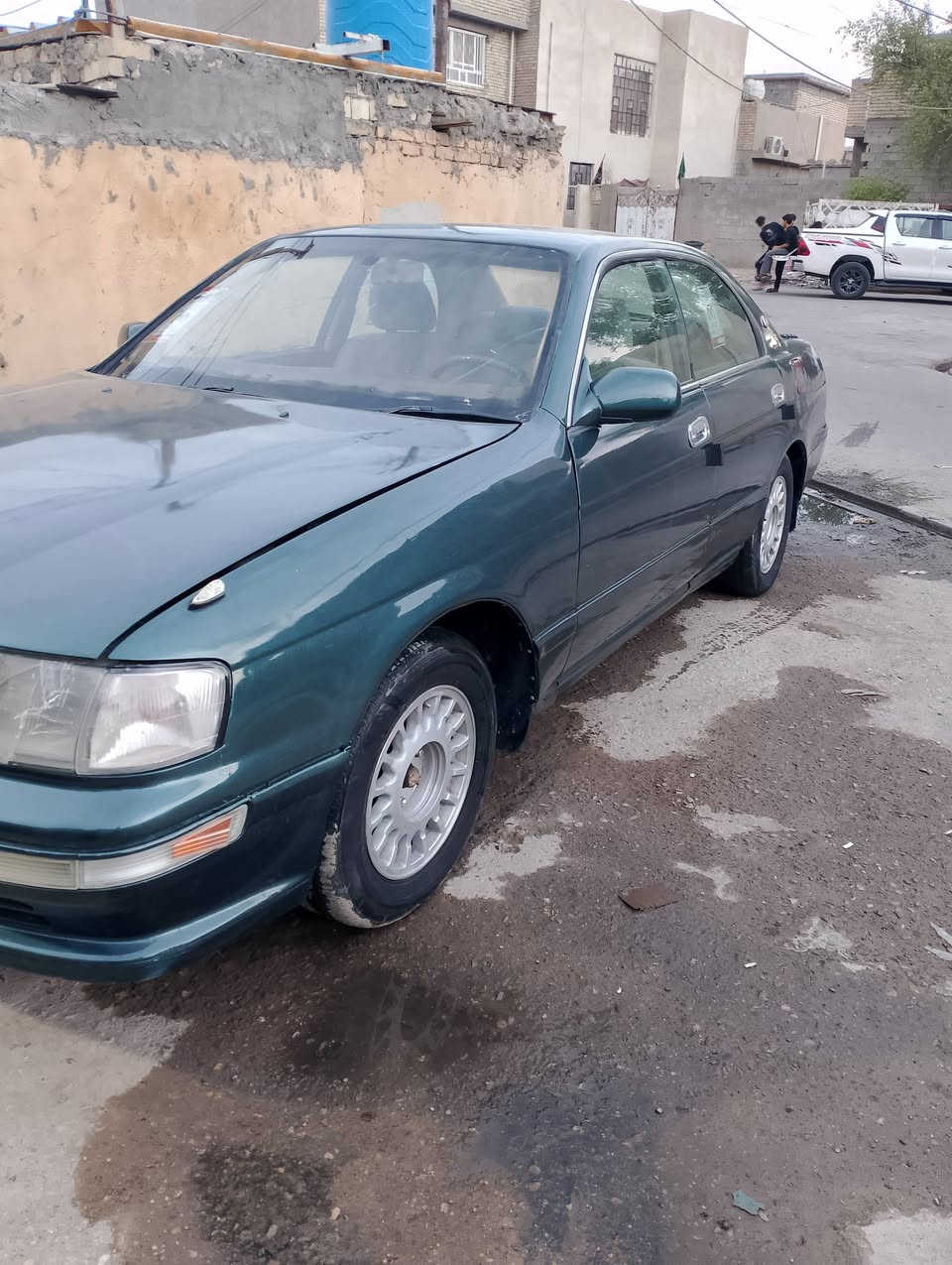 سلام عليكم
سيارة بطة متصل للبيع السيارة مصبغ عام جمالية مكفوله من الحادث محرك كير مكفول باتري جديد داينمو جديد حداديه 80بالميه تبريد واكف ماعرف شبي السعر 37$وبيه مجال رقم ديالى تحويل ثاني يوم
***********
***********
