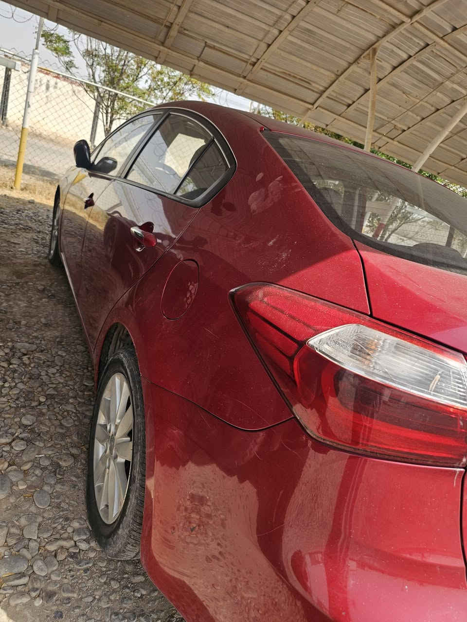 ٢٠١٦ خليجي كفالة من الصبغ ومكينة وكير كفالة من الفتح ، ماشية ١٠٠ الف حقيقي ، بأسمي السيارة ، السعر ١٢٠ وبيها مجال .مكاني بغداد الحرية .
***********
