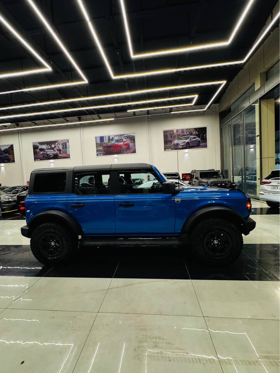 ford bronco 2023 V4 توين توربو 
فورد برونكو 2023 
كامل جوانكاري بو كراوة سةيارةكي جوان بي مةسروف دحامي بو دةحامي بةشةرتة 
 نيو بونيد سبوخة بي ژوري بي شانصي 
ارباك بس سوكان سيستةم كراوة بيلاد داندرايتةوة 
شوين هةولير 
273$ كةميك مةجال 
Ⓜ️0️⃣7️⃣5️⃣0️⃣3️⃣6️⃣9️⃣9️⃣0️⃣9️⃣2️⃣
كورك واتساب أربيل, العراق

نص مكتوب في الصور:
- 7:12 LTE 35 bid.cars AWD 2.3L 4 cyl. 250/300/330HP 7718 km 2023 FORD BRONCO, BASE 1FMDE5BH3PLB88777 1-52690134 Copart Location: Detroit (MI) Shipping from: Newark (NJ) Seller: State Farm Insurance Sale Document: Cert of title-salvage vehicle (MI) Sales History 1 Similar archival offers You are watching archived offer. Auction ended on Tuesday, August 20, 2024. Tuesday, August 20, 2024 13 Photos Ask 19