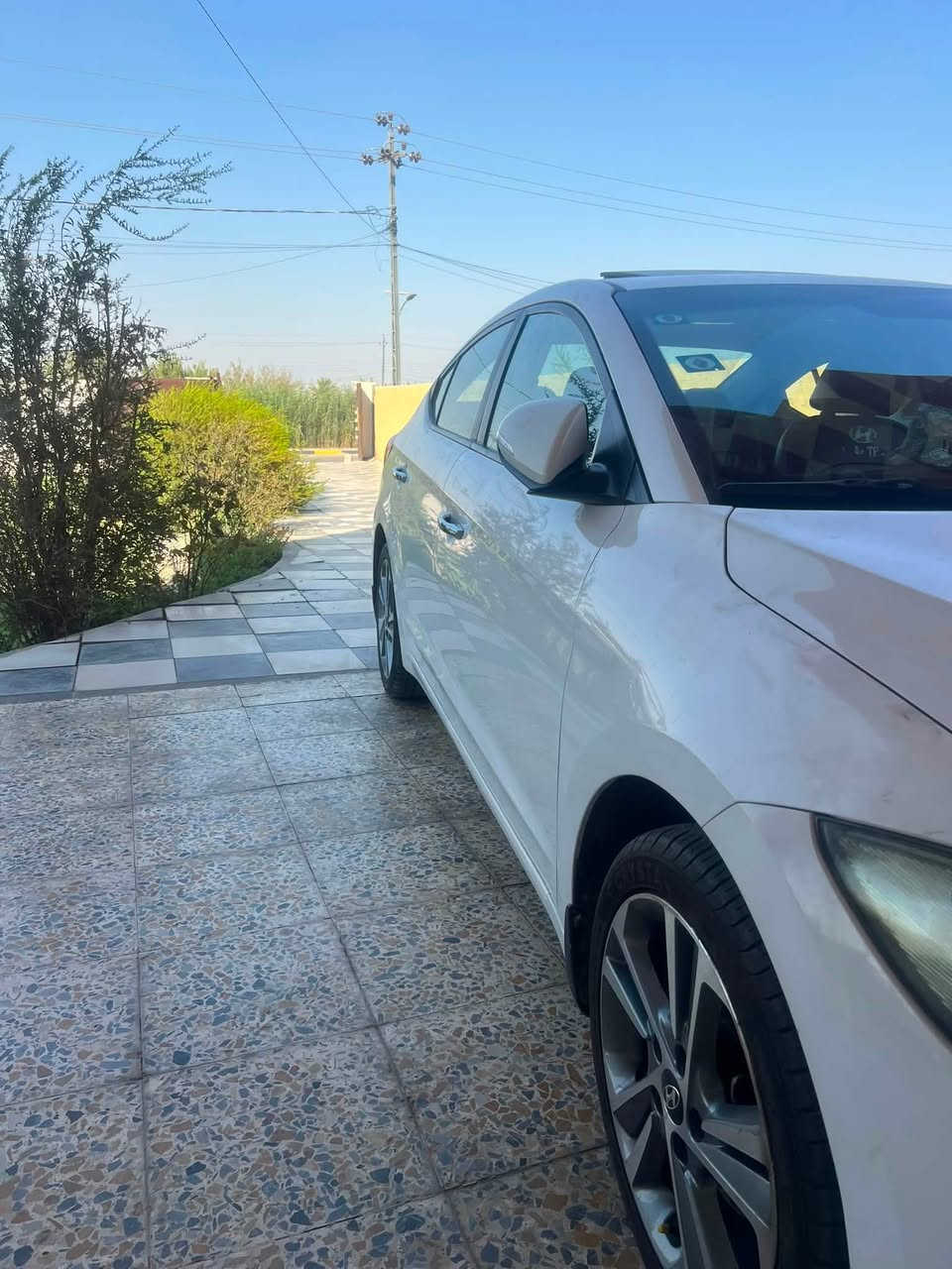 النترا 2019 سوبر خليجي كفاله عامه 
المواصفات واحد على واحد
بصمه
فتحه
اشاره بل مري
مري شفط 
كشنات جلد
محرك 2000 سوبر 
خليجي كفاله عامه من كلشي 
السعر 155$وبيها مجال 
مكانها بغداد
***********واتساب فقط
