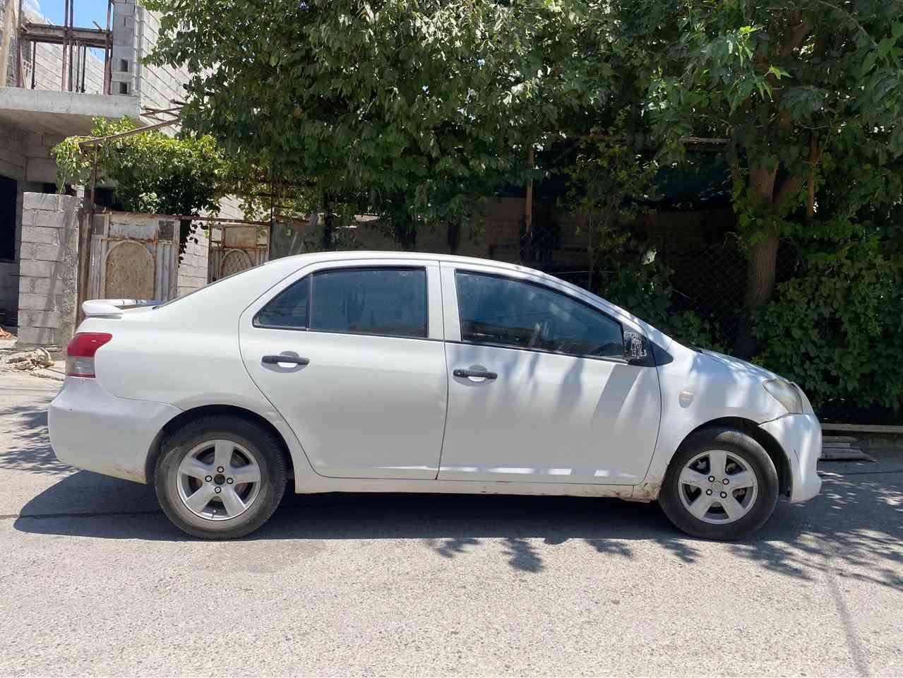 یارس مۆدێل 2007 
مەکینە گەورە 
گێر و مەکینە بەشەرت
٤ پاڕچە بێ ناوگرتن
سەنەوی تا 2032 تازەیە 
تەبرید لەگەڵ سویچ 
سەیارەکە ماندوو نیە
بەناوی خۆمەوەیە
(***********) السليمانية, العراق
