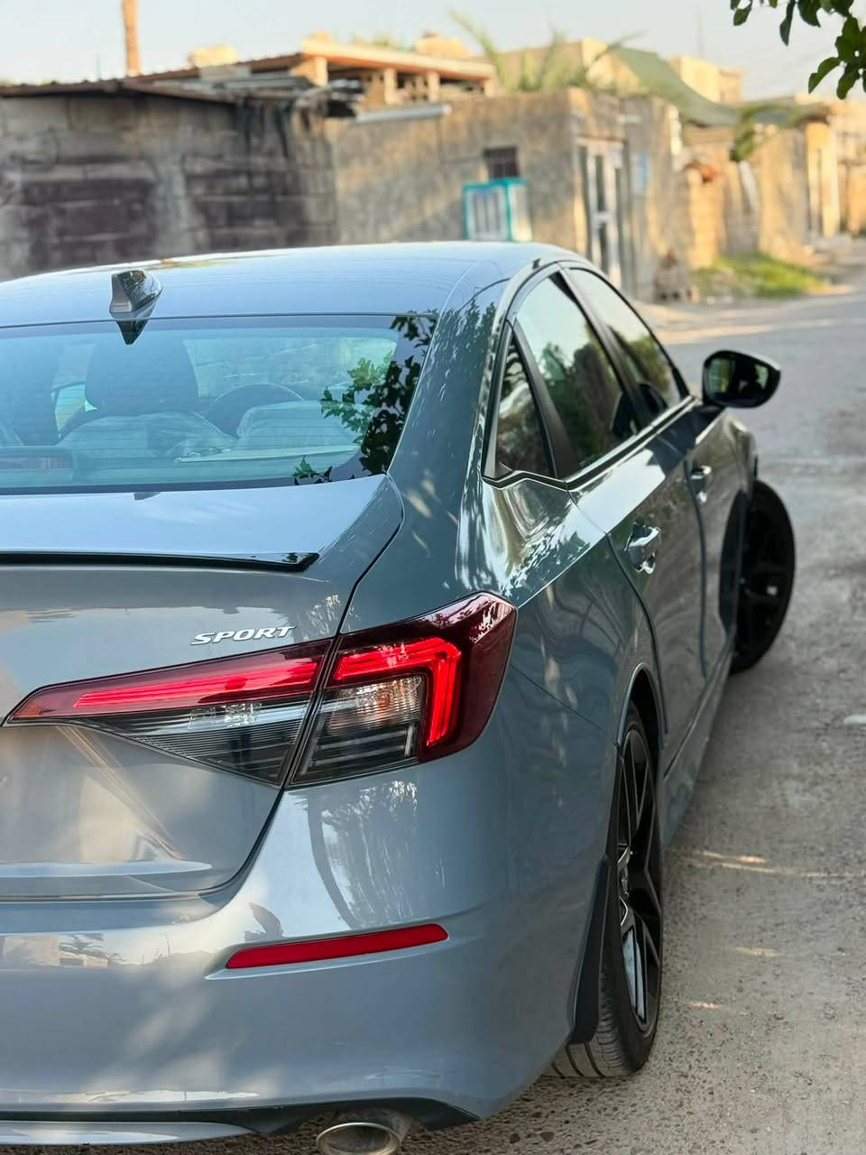 السلام عليكم هوندا سيفيك سبورت 2025
Honda Civic sport 2025
السياره مال جناي فول نظافه للاخير كلشي بيها جديد ماشيه 42 الف فقط
رقم صلاح الدين انگليزي
كير محرك تدفئه تبريد كهربائيات كلها بشرط
رادار طرق خارجيه
مثبت مسار
مثبت سرعه
بريك اوتو
فول تحكمات
مستوردها على ايدي اي اشارة اعطال ماكو
 صور الحادث مرفقه بالمنشور
سياره ما بيها مصرف ربع دينار  السعر 155 وبيها مجال للطيبين اتصل وتدلل

‭***********‬
