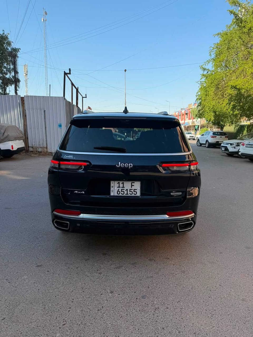 للبيع | Jeep Grand Cherokee L Summit 2023
🔹 فئة Summit (فل أوبشن)�🔹 7 ركاب ( لون نيلي غامق قليل جدا)�🔹 محرك 3.6L V6�🔹 وارد أمريكا�🔹 العداد: 19,800 ميل فقط�🔹 الحادث كان جهة باب السائق والباب الخلفي الأيسر�🔹 الأبواب مبدلة بنفس اللون (بدون صبغ)�🔹 مرقمة بغداد وجاهزة
✅ سيارة فاخرة تناسب العائلة�✅ مناسبة للرحلات والاستخدام اليومي والطرق الوعرة (Off-Road)�✅ تصميم رياضي يجمع بين الفخامة والأداء
📞 للاستفسار:***********
العرض $37000 قابل للتفاوض

