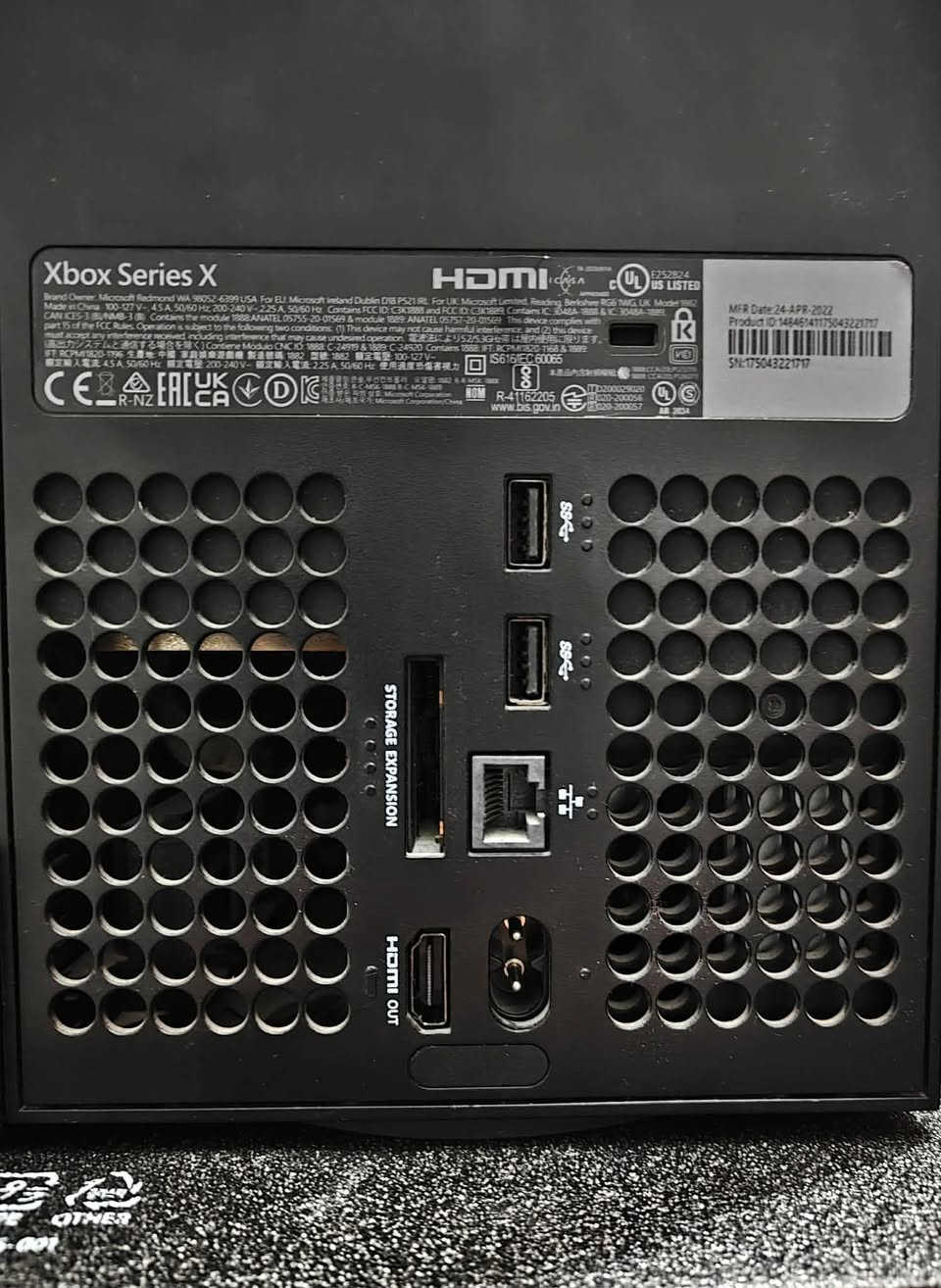 🎮🔥 للبيع Xbox Series X إصدار 2022 🔥🎮
الجهاز Xbox Series X – إصدار 2022
✨ نظيف جداً واستخدام شخصي

🔹 تخزين 1TB SSD NVMe
🔹 دقة True 4K
🔹 يدعم 120 FPS
🔹 رام 16GB GDDR6
🔹 معالج AMD Zen 2 – 8 Cores
🔹 كرت شاشة AMD RDNA 2 – 12 TFLOPS
🔹 قارئ أقراص 4K UHD Blu-ray
🔹 منفذ HDMI 2.1
🔹 يدعم HDR + VRR
🔹 تقنية Quick Resume
🔹 تحميل وتشغيل سريع جداً بفضل الـ SSD

📦 يجي وياه:
🎮 يدتين أصلية
🔌 كيبل الكهرباء
🔌 كيبل HDMI

💯 الجهاز على شرط الفحص والتجربة

📍 الموقع: كفاءات السيدية
📞 للتواصل: ***********
