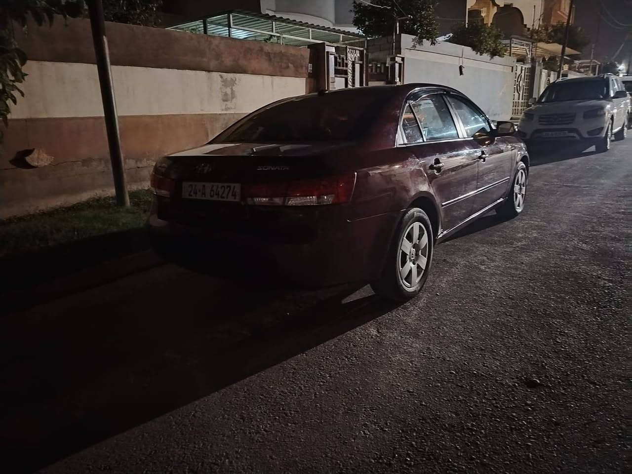 سوناتا موديل 2008 رقم دهوك امريكي صبغ راس الجامغ الامامي وباب الخلف السايق بي بارد بسمي سنويه 2030  سياره انطيها كلها شرط ترايك بصره السعر 105 وبيها مجال قليل ***********
