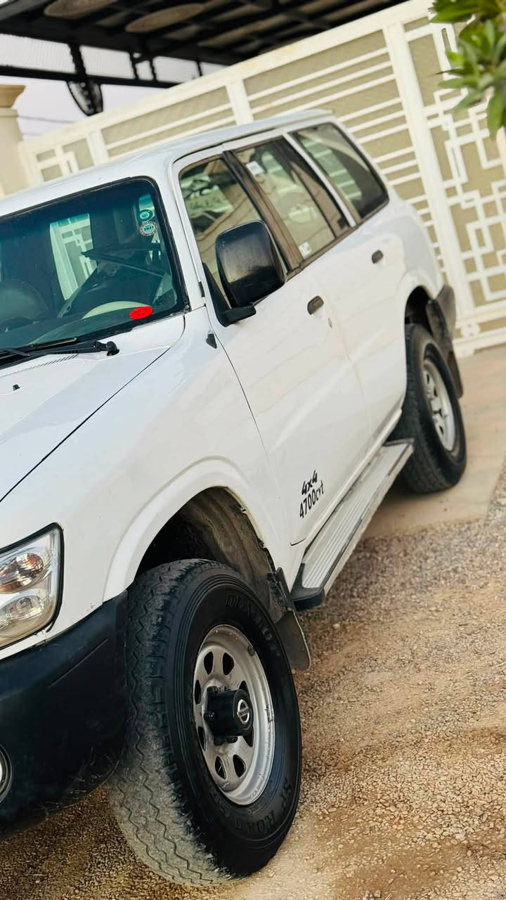 سلام عليكم نيسان باترول موديل الفين 1 محسن سياره حيل نظيفة تخم تاير نص حداديه وتخم تاير خير من الله اكسلات شرط لوكير شرط محرك شرط لا تنقيص ولا تبخير كير شرط تبريد تتفئه رقم سليمانيه باسمي شرط حاسبت بغداد سنويه لي واحد31 يالله تنتهي سستم سماعات مسجل  مناقصها السياره شعرا ٣قطع بيها بيها صبغ بدون ظربه ومعجون كايم صبغ ماله السعر 110وبيها مجال لشراي مكاني  ديالى جلولاء الستفسار علا هاذا رقم *********** ومحوره غاز 120 لتر
