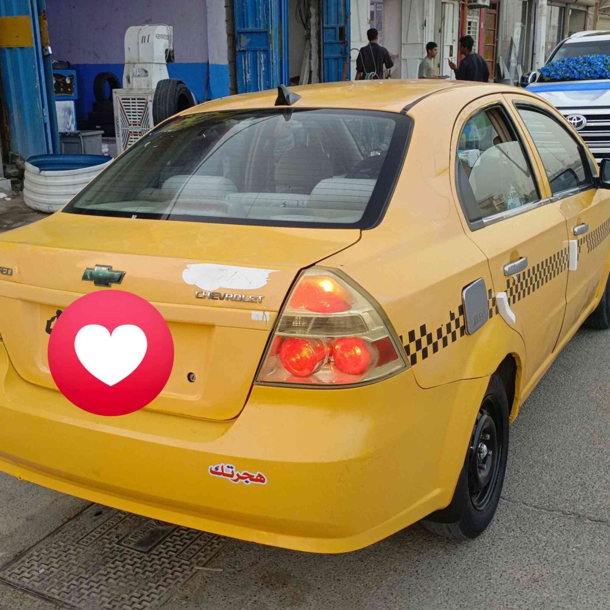 السلام عليكم سياره افيو للبيع موديل 2009خليجي مكينه مفتوح 1400 سياره حلوه وجاهزه تخم تاير جديد وياله باتري سياره وين مايعجبك اطلع مال جناي السعر 48 انتصال على الرقم ***********
