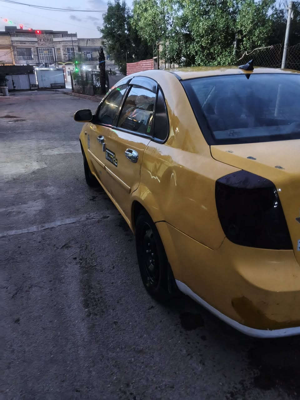 فورنزه • ٢٠٠٨ • حي اور