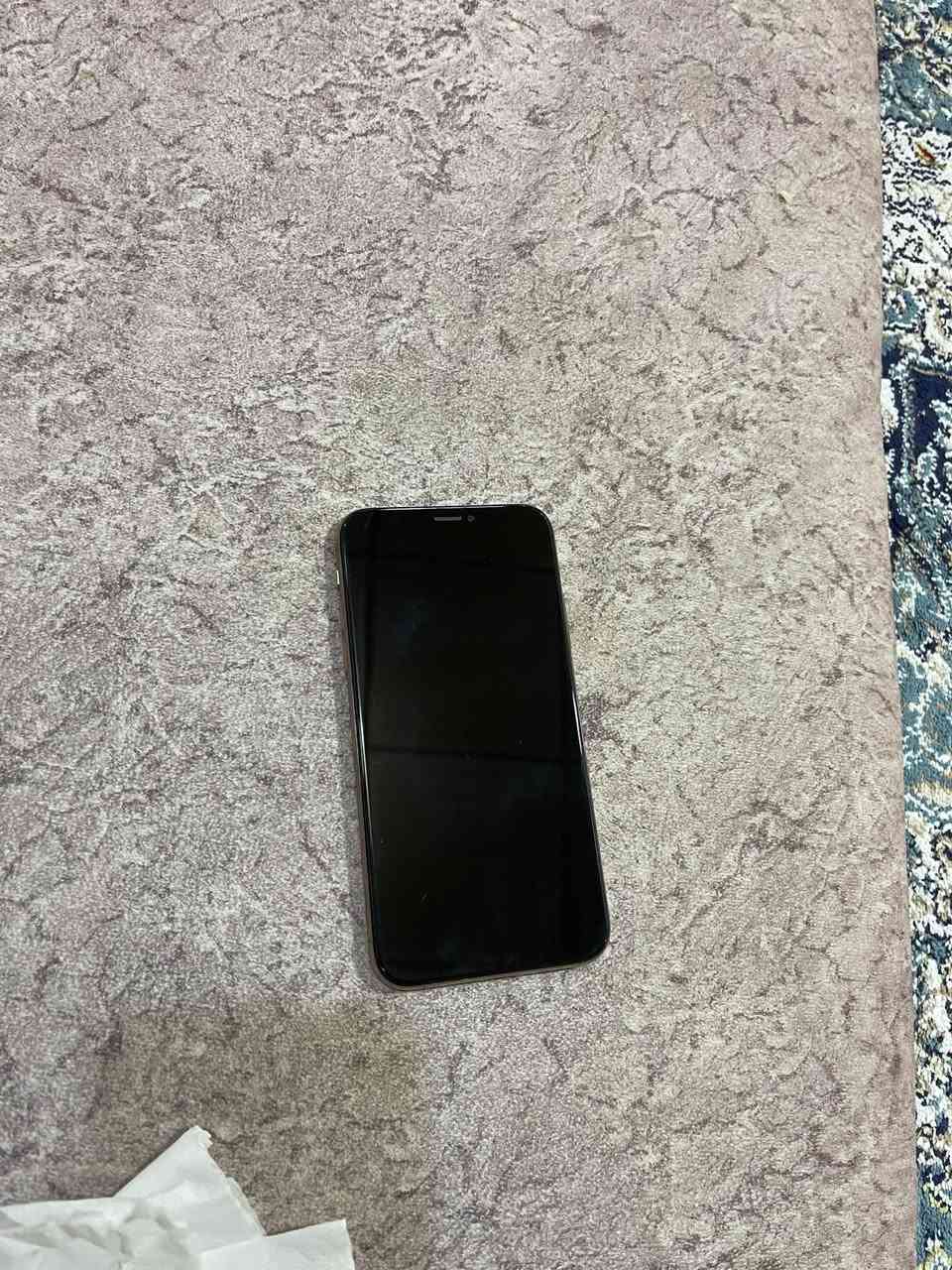 آيفون XS • ٦٤ • بطارية ١٠٠٪
