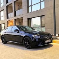 للبيع  Mercedes Benz E350 2022  الموصفات   1. فتحه سقف   2.  بصمات ابو...