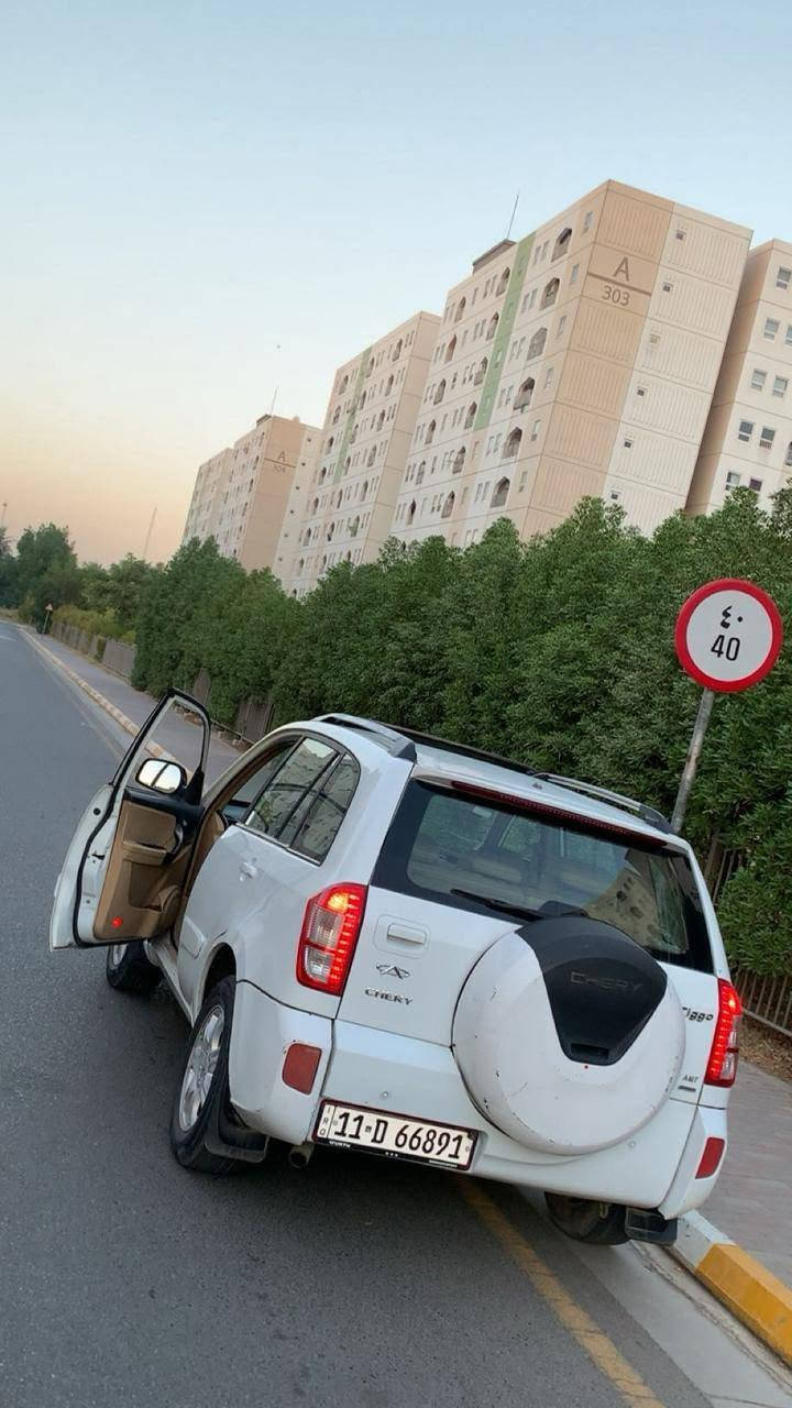 شيري تيكو موديل 11 للبيع السياره نضيفه كلش السياره عليه ادامه كامله صدر جديد تايرات  باتري جديد ماء راديتر الاصلي تبريد ثلج خير من الله  شاشه السيارة كلهه بلاد وترايهه حلو السعر 57   او بيه مجال للاستفسار الاتصال *********** عنوان بغداد الزعفرانية
