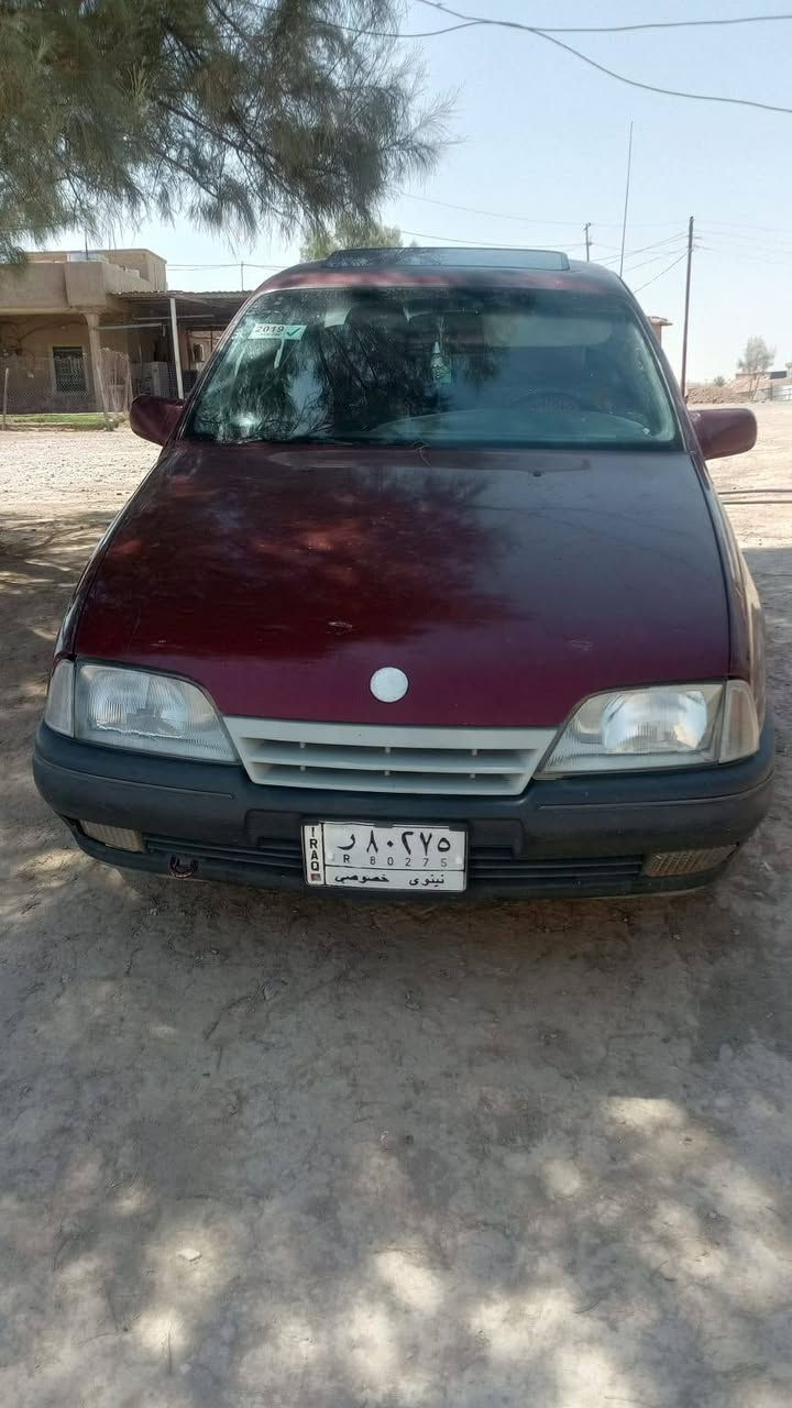 اوبل اوميكا حجم 20 . رقم نينوى .  شرط التحويل والوكالة.  سنويه 2027 الشرعي من الديره.      كير محرك شرط صدر امامي خلفي. جديد باتري جديد اورفلو مال كصه جديد . لايت ودعاميه جديد .  كهربأيات من الدعاميه للدعاميه شغاله.حتى هندبريك شغال.  سياره بدون خياس شرط بدون صبغ فقط الدوئر. مصلحه. .  كابون بانزين. ورقي. بعد ما مطلع الجديد.   السعر 25  وبيها مجال الطيبين. ‏‪***********‬‏. مكان السياره القياره
