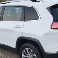 جيب شيروكي 2019 6 سلندر   ماشية 70 الف فقط   مواصفاتها واضحة بالصور   ...