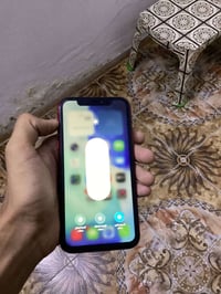 آيفون ١١ • ١٢٨ • شاشة مبدلة