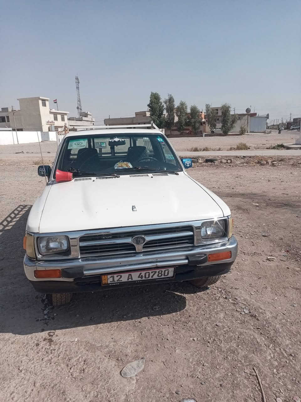 سلام عليكم بيكم موديل 1990 رقم نينوى سنويه لي 2031 محرك كروسيده 4 كير و صبغ بس جم مكان بيه و محرك و كير و شاصي بشرط على استفتار اكتر هذا الرقم ***********
