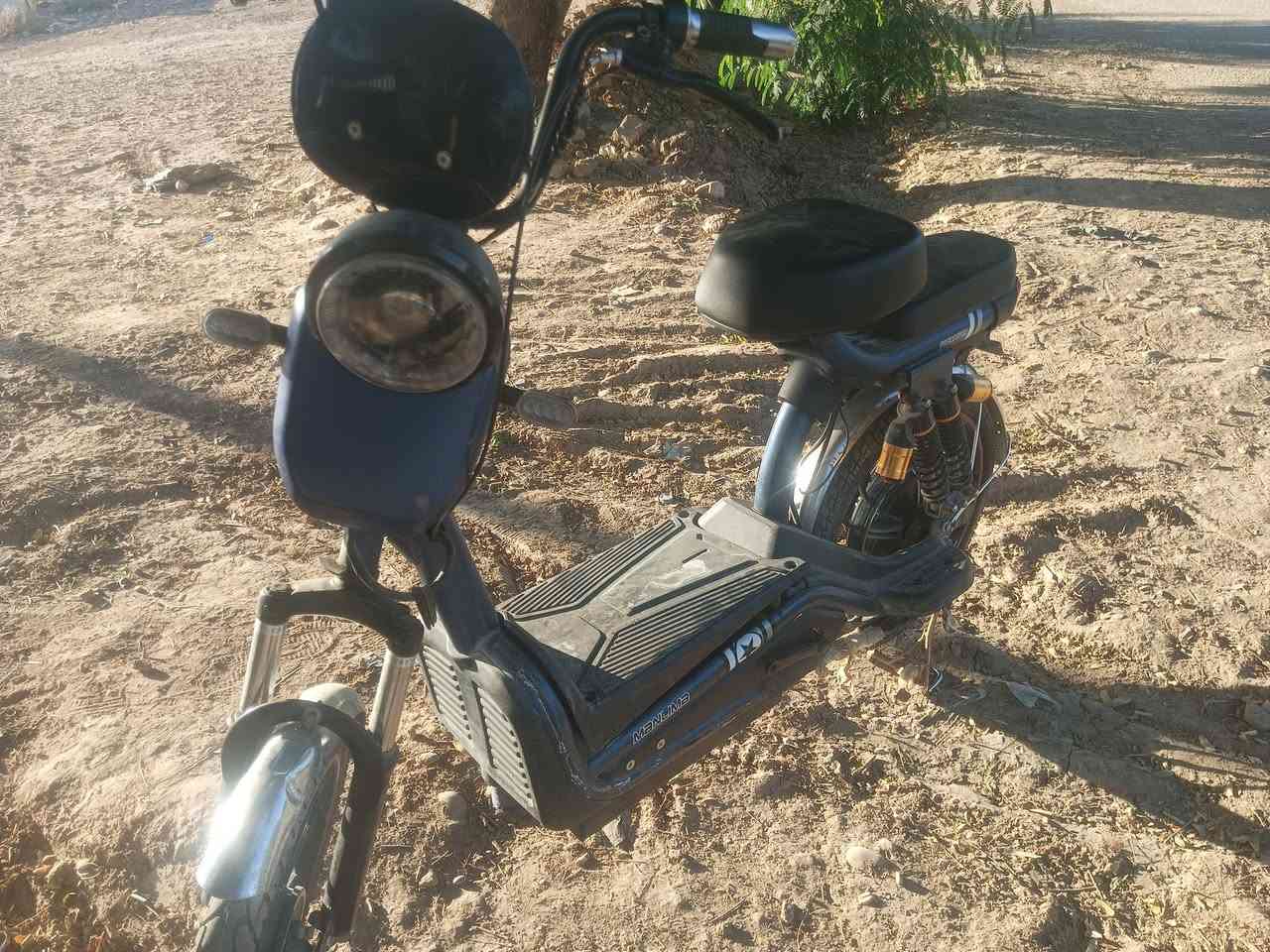 دراجه شحن • محتاج بطاريات • للبيع
