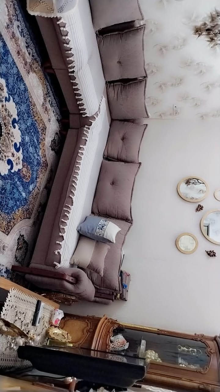 تخم قنفات نضيف جدا عشر مقاعد للتواصل واتساب ***********
