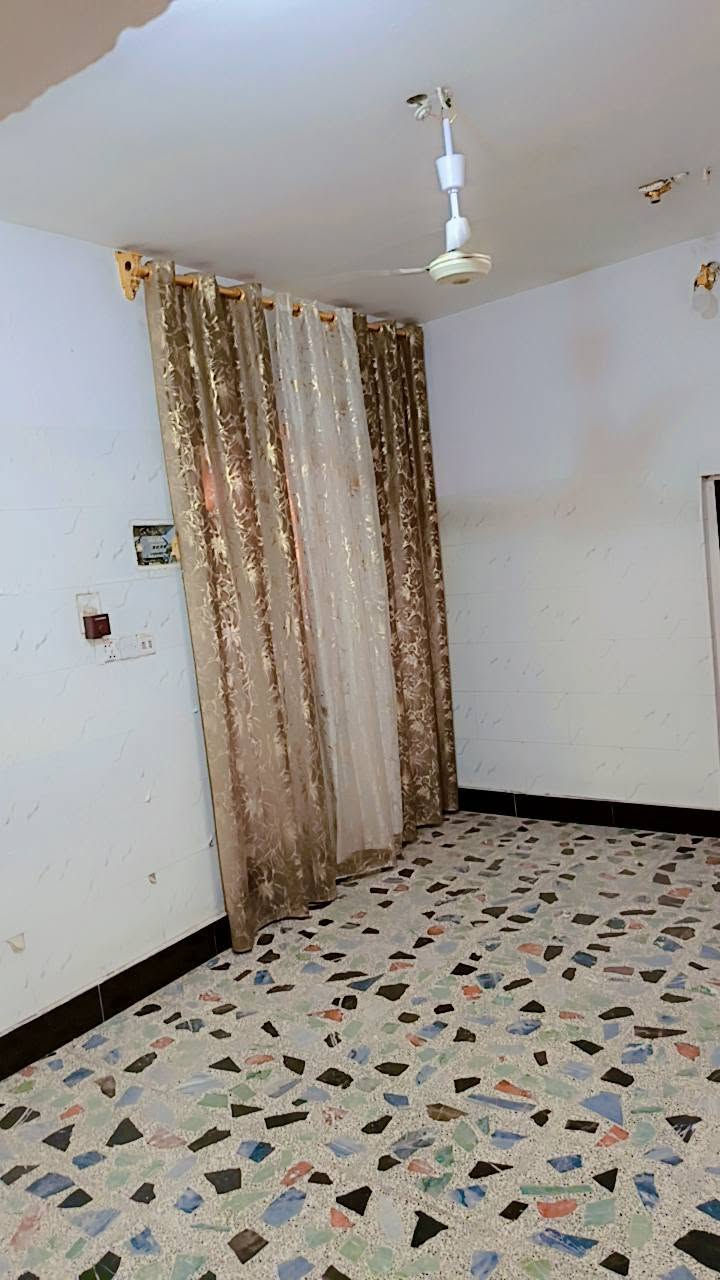 عنران شارع عشرين • ٢٣٠م • جاهز