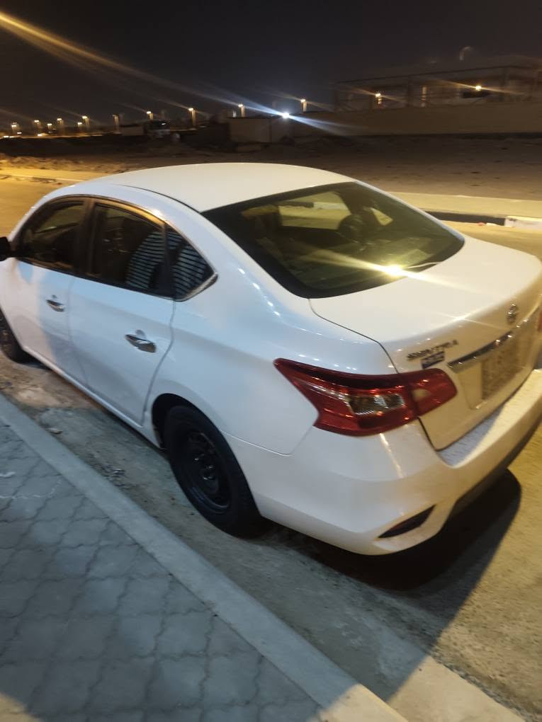 نيسان سنترا مديل ١٨ وارد امريكي بدون دواخل جاهزه تحويل السعر من الاخير ٨٥ ورقه مكانه بصره *********** البصرة, العراق
