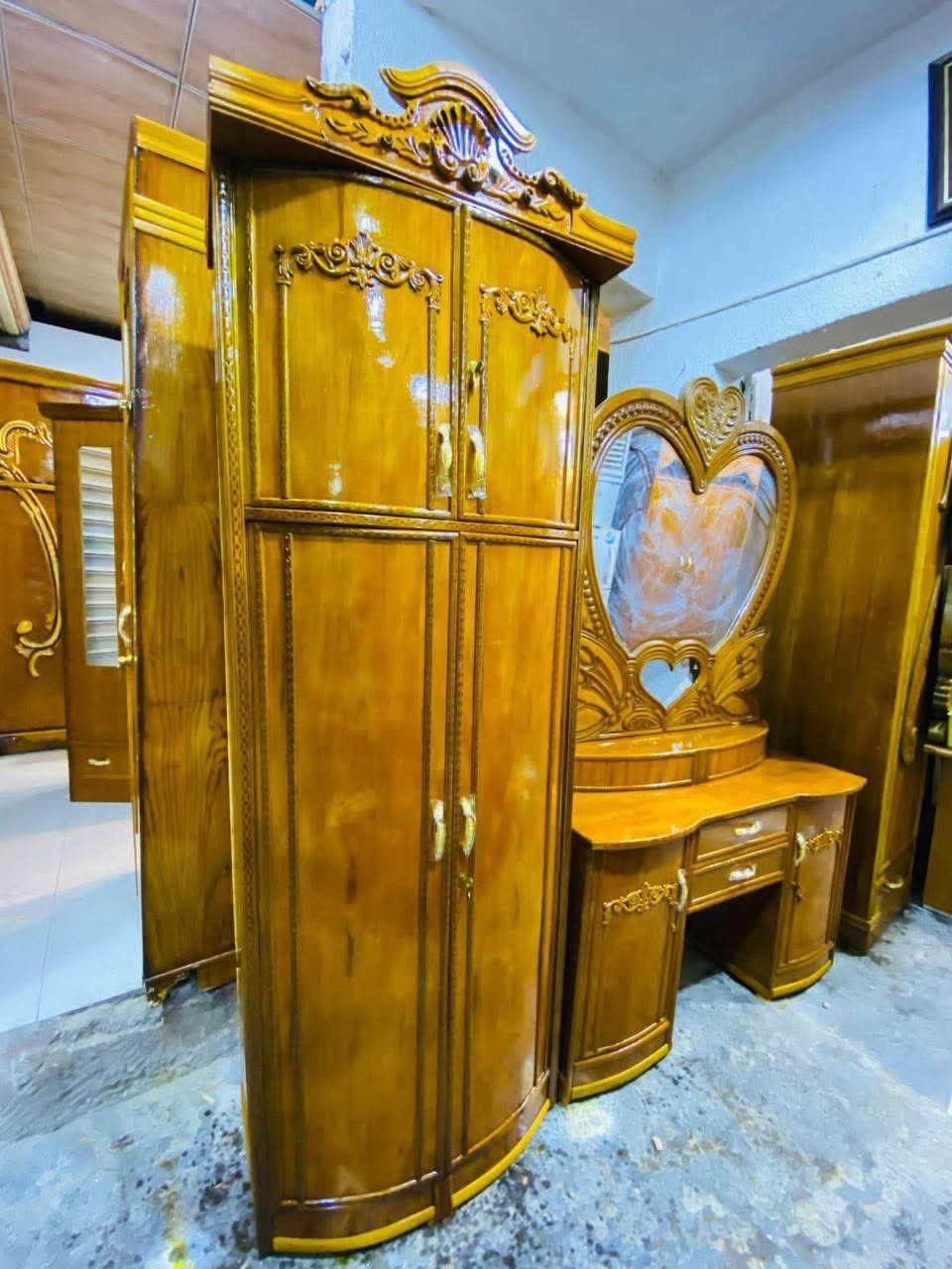 غرفة ٦ باب • صاج عراقي • توصيل بغداد