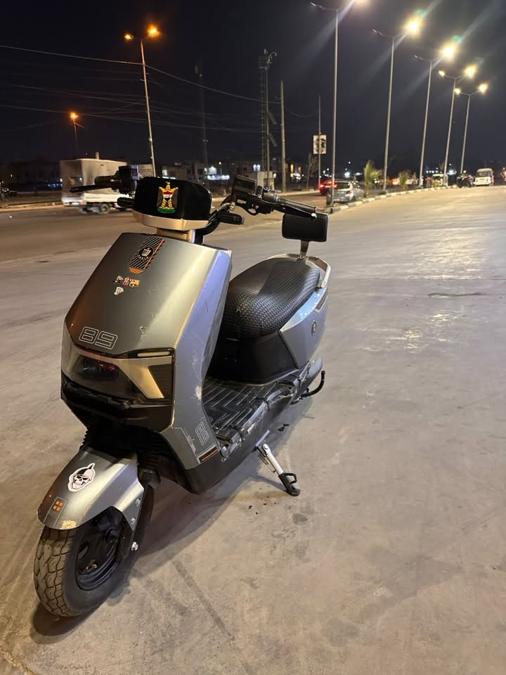 ٦ بطاريات • ماتور ٢٠٠ واط • تاير ١٢ انش