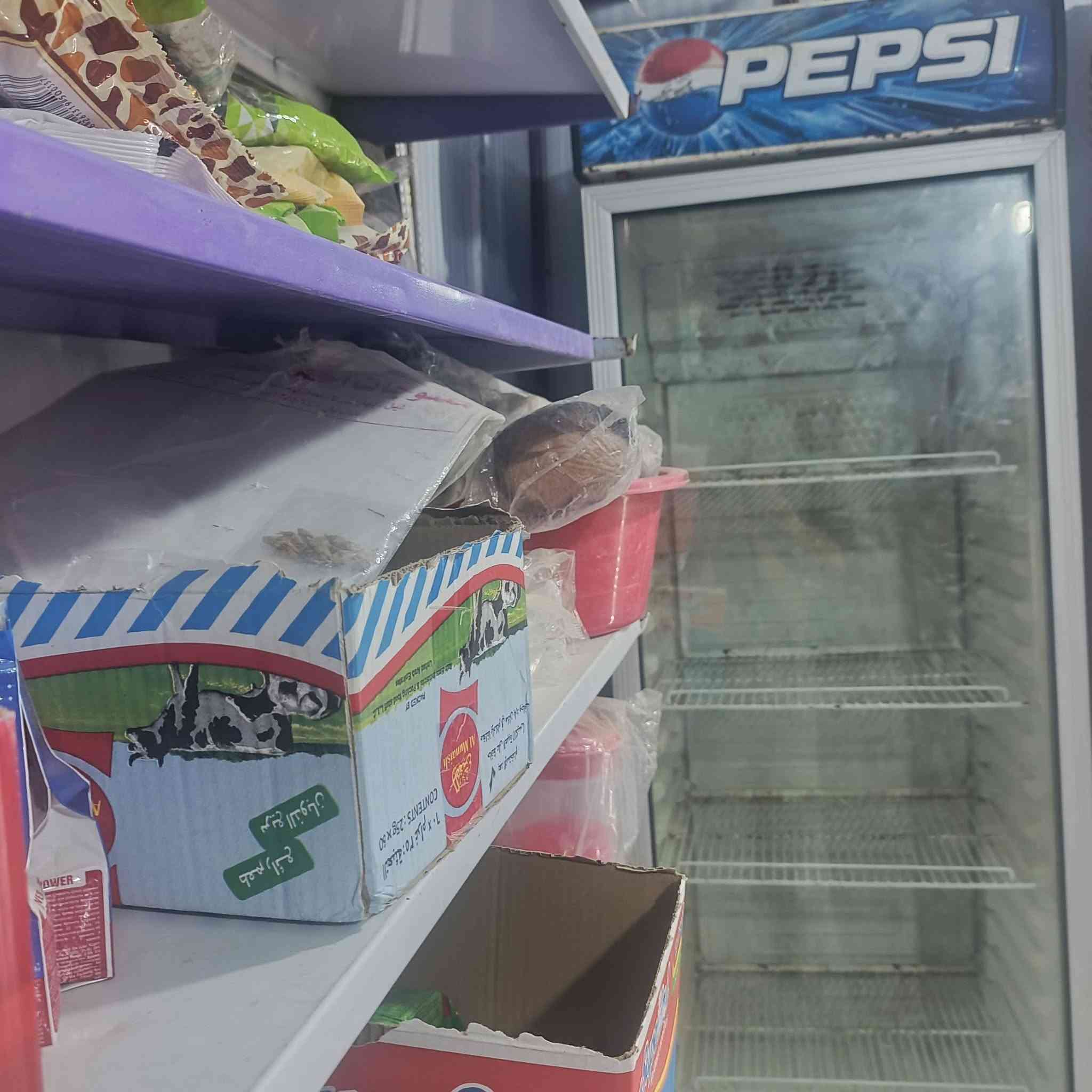 براد+ مجمده عارضه بيع مستعجل البراد السعر150وبي مجال والمجمده 250وبي مجال  الشراي يتصل ***********
