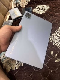 ايباد نضيف وهذا الكسر ب لزكه مالته الشاشه كلشي مابيها  الايباد يخبل سع...