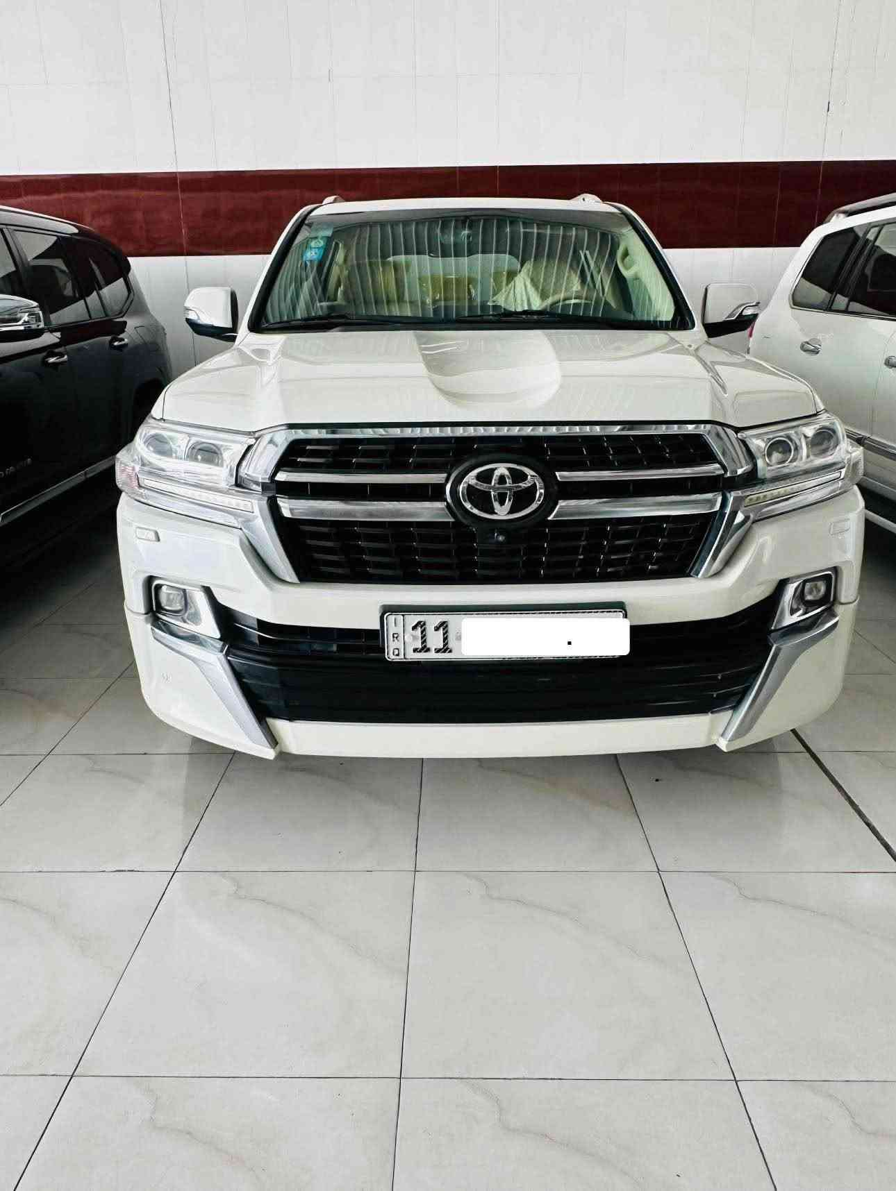 سلام عليكم للبيع تويوتا لاندكروز 2016 VXS  مكينه ٨ سلندر كفاله عده مكانين بارد بالجاملغ الايمن والايسر كلش قليل رقم بغداد تحويل  ماشيه 128 حقيقي  استخدام شخصي مامتعوبه سياره فول موصفات 
جكات
8 ايرباك
كشنات خزن 
كامرات 
شاشات مواصفات لكزس 
العنوان البصرة 
اتصال على رقم *********** 
غير متواجد بالفيس البصرة, العراق
