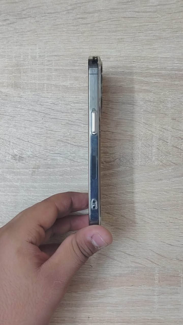 📱 للبيع – iPhone 13 Pro (الحجم الصغير)

⚫ اللون: أسود
💾 الذاكرة: 256GB
🔋 البطارية: 89% (بلادية)
💧 Water Proof
🔩 برغي مامفتوح ولا شايف صيانة
✨ الشاصي نظافة 1000%
✅ الجهاز نظيف جداً وجاهز للاستخدام

💰 السعر: 600 (بي مجال للجادين)

📍 الموقع: بغداد – الزعفرانية
📞 للتواصل: ***********
