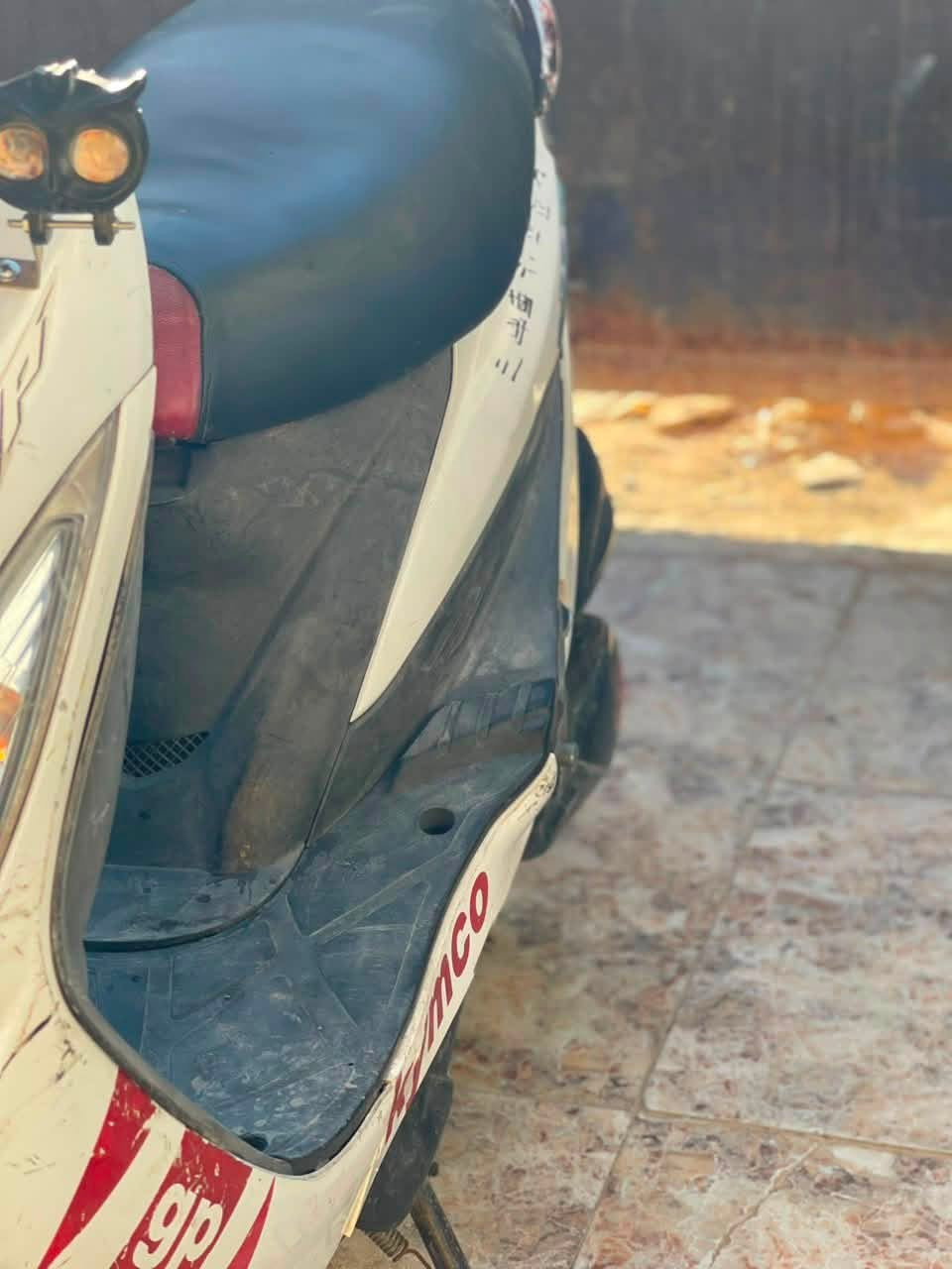 كامكو جي فور شلعه ومعدل محرك مامفتوح كله شغال بيهة سعر 250 وبيهة مجال مكاني بغداد ***********
