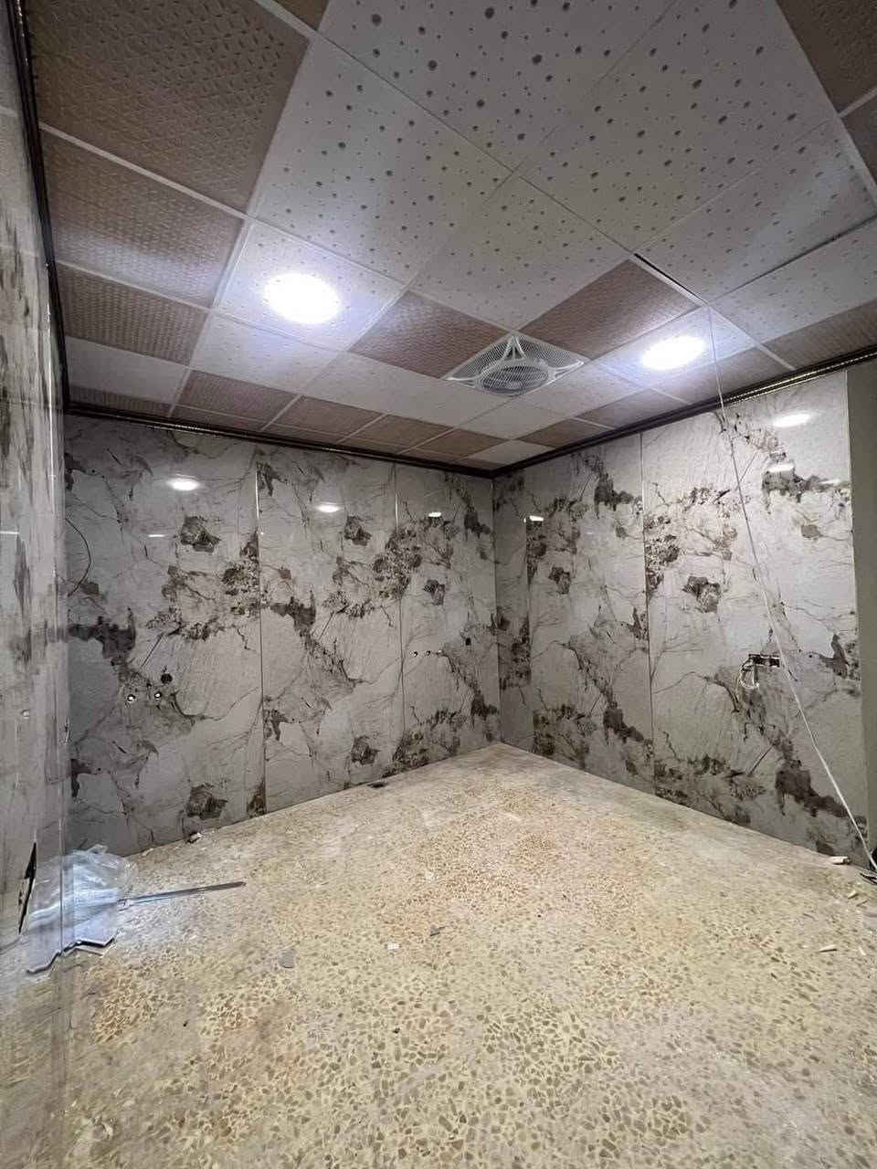 (السلام عليكم)
(مكتب ا
لاخوين للديكورات ) 
(سوينالكم عرض بالاسعار )
(عرض عرض عرض عرض )
❤️نشتغل جميع انواع الاصباغ❤️
❤️جبسن بورد ❤️ المتر 30
❤️سقف ثانوي ❤️ المتر 10
❤️تغليف جدران ❤️المتر 10
❤️سحبات اناره مخفية المتر 10
❤️سحبات جدار ❤️المتر 7 
❤️شيبور ❤️المتر 13 
❤️بديل الرخام ❤️المتر 13 
❤️بديل الخشب ❤️المتر 13
❤️ورق جدران ❤️المتر ب 10 
( الاستفسا(*********** )
