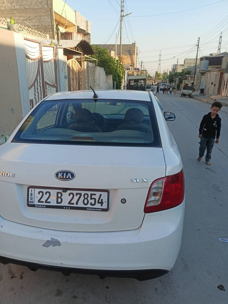 السلام عليكم للبيع 3قطع صبغ اني الشرعي سنويه نافذه 2031,,,,,,,***********خاص مجاوب السعر85بيه مجال
