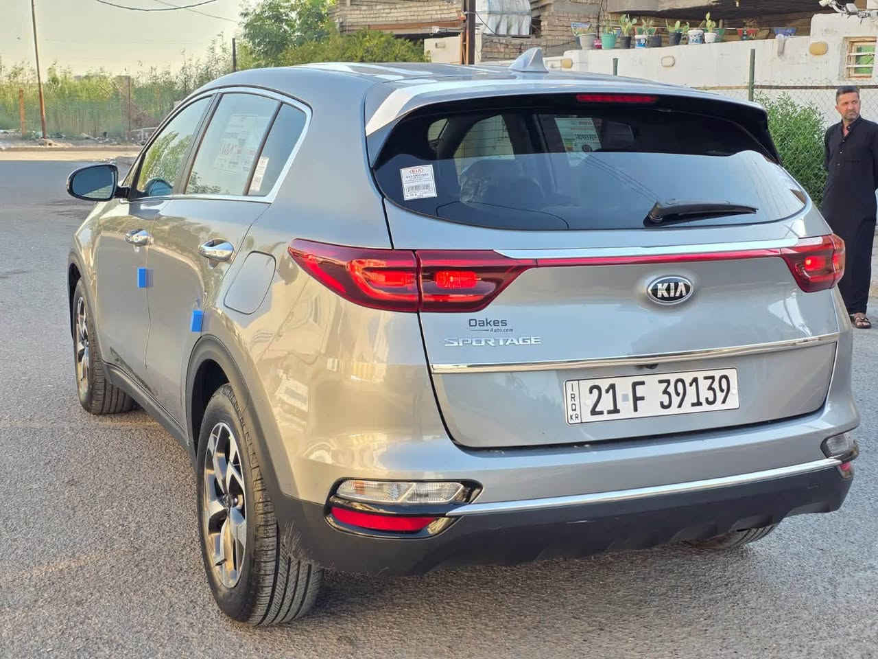 سبورتج 2020مواصفات نص فول وارد أمريكي كفاله من الصبغ بيها مكانين بارد وسونار مرفق سياره مكفوله من الحادث جديده بمعنه الكلمه كفاله عامة وكهرباىيات على وضع شركة ماشية 66الف حقيقي سياره جاهزه من كلش رقم سليمانية دولي وبسمي تحويل وكاله ثانيوم السعر144 وبيها مجال بصيط العنوان بغداد رصافة لاستفسار***********
