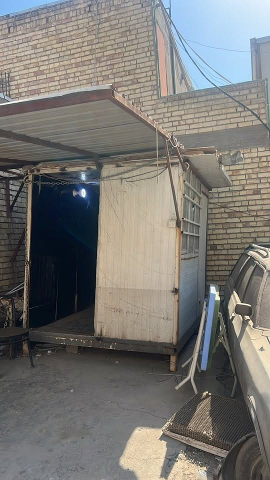 السلام عليكم
كرفان نضيف العرض ٣ والنزال ٣ ونص مبدله هيكل جديد مستعمل قليل مكاني بغداد للبيع للتواصل واتساب ***********
