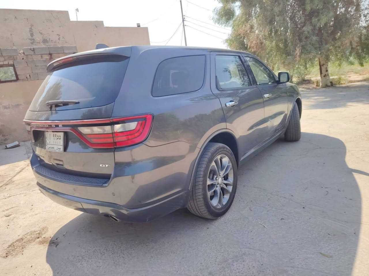 السلام عليكم
دورنكو 2019 GT plus 
6 سلندر ماشيه 100 الف ميل
رقم ميسان مميز باسمي سنويه جديده رقم انكليزي
فول مواصفات 
1-فتحة بالقماره
2-دواخل اسود وبيجي السگف
3-كشنات جلد
4-كشنات اماميه تدفئة تبريد 
5-كشنات خلفيه تدفئه
6-كشنات اماميه فول كهرباء
7-ذاكره وضعيات الكشن 
8-تدفئه بالستيرن
9-باب الجنطه كهربائي
10-شاشه وسائط كبيره
11-توقف ذاتي عند الرجوع للخلف
12-حساسات خلفيه+كامره خلفيه
13-مرايات الجانبيه قلاب عند الرجوع للخلف
14-اشاير بالمرايات الجانبيه
15-رادار جانبي نقطه عمياء بالمرايات الجانبيه
16-مرايات جانبيه ومراية الداخليه الوسط تعتيم تلقائي عند التعرض للضوء
17-ابل كار بلي
18-دكمه ايقاف تشغيل المحرك اثناء الازدحام
19- دكمه سبورت و دكمه ايكو
20-تشغيل عن بعد 
21-دخول ذكي
وبعد بيها مواصفات
.....
السياره جديده تخم تاير جديد
السياره مبدل باب وجاملغ وصبغ الباب الثاني سونار موجود بالصور 
السعر 200 وبيها مجال
المكان ميسان
***********
