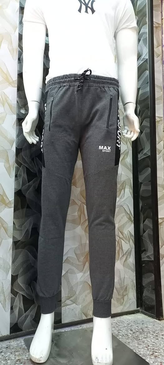 🔴 تصفية مخزن
🔴 تصفية مخزن

👕 تيشيرت
👖 بجامة
🩳 برمودة

متوفر كل القياسات
                                                   S/M/L/XL/XXL

السعر مفاجئة 💰💰💰

سعر القطعة 6 الف 💵💵💵 

متوفر توصيل بغداد والمحافظات 5 الف

للطلب او الاستفسار مراسلة الصفحة او التواصل على الواتساب على الرقم ***********

ملاحظة العرض فقط على الصور داخل المنشور
واقل طلب قطعتين
