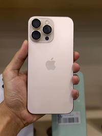 آيفون 16 برو ماكس • ٢٥٦ • بطاريه ٩٩%