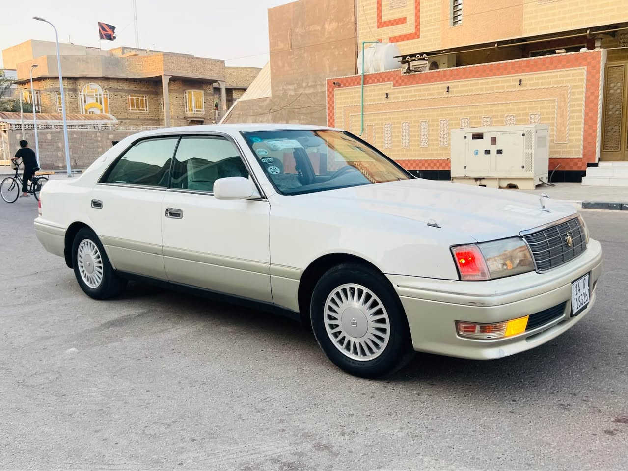 سلام عليكم للبيع سيارة راس الثور  موديل 1998 رقم بصرة مشروع وطني  نكليزي تحويل مباشر مكفولة من  والنقل والضربة (تئشيرت قماره فقط) سيارة جديدة مكينة وكير   كفالة تبريد ثلج حدادة تخم تاير ويل جديد كهربائيات كلها شغالة السعر 79قفل 
العنوان البصرة  
*********** 📞 البصرة, العراق
