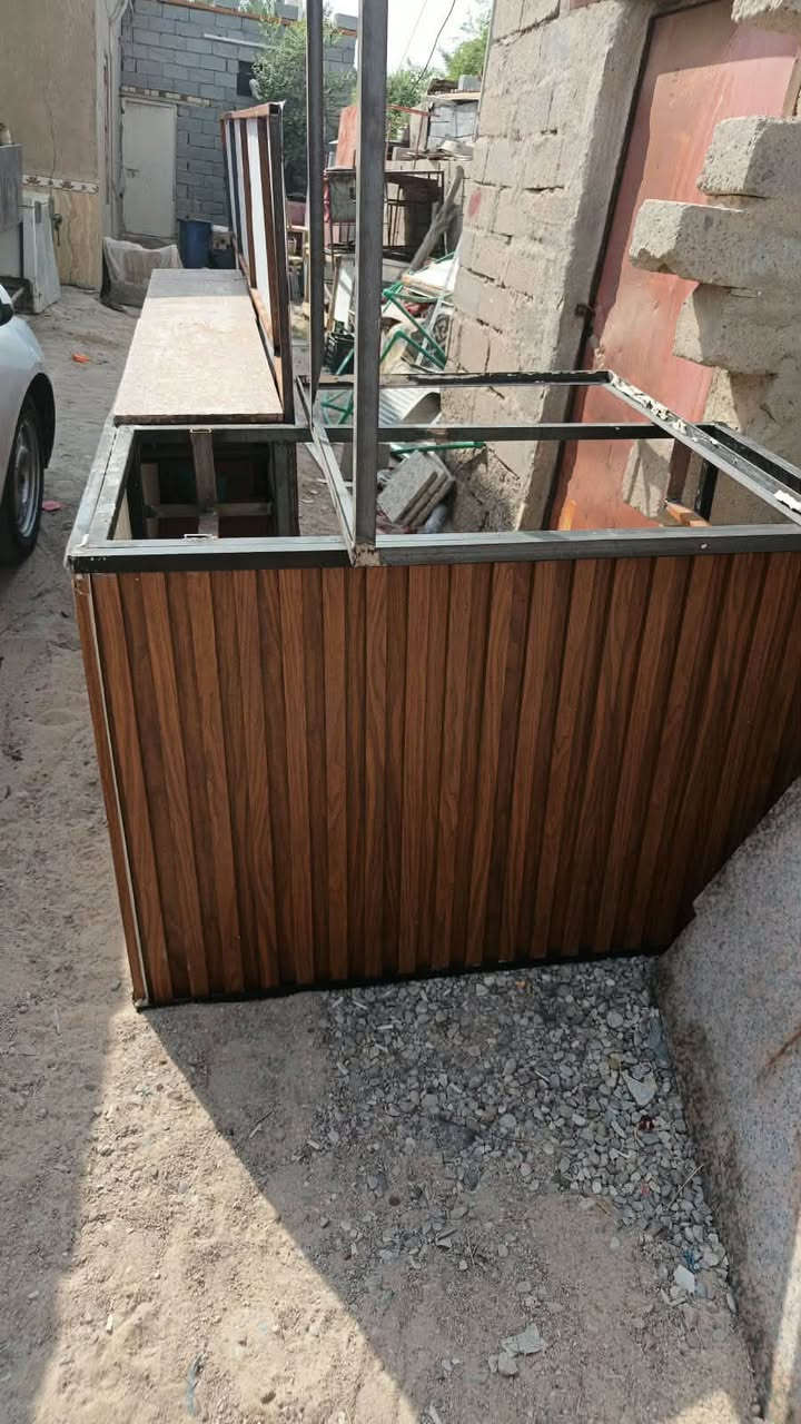 غراض مطعم • نضاف • ما مستخدمة
