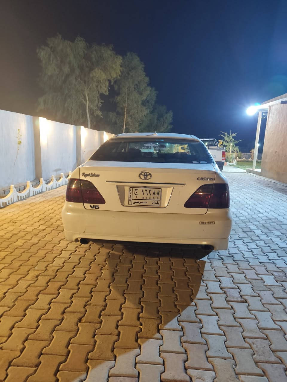 شاهینە 2006 مووس 180
مەکینە بچوک گێڕ گەورە 
ناو ڕەساسی 
2 دووگمە
کود کراو 
55 قفڵ
***********
