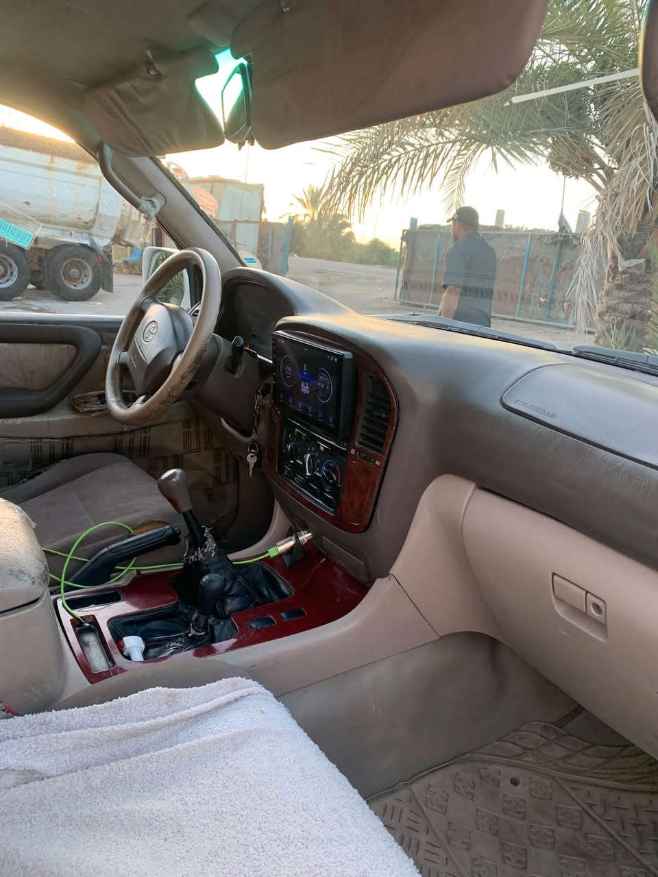 لاندكروز مديل 99
فول موصفات كير عادي

تبريد مركزي دبل سبير قطري

سياره رقم سليمانيه بسمي

سعر 120
منظومه غاز ابو 80

 الاستفسار ***********
